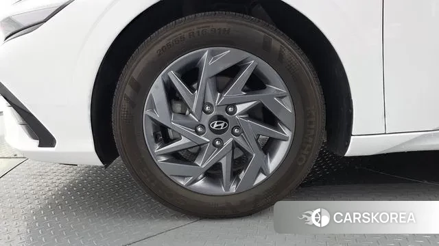 Hyundai The New Avante (CN7) id 3711620 из Кореи 15