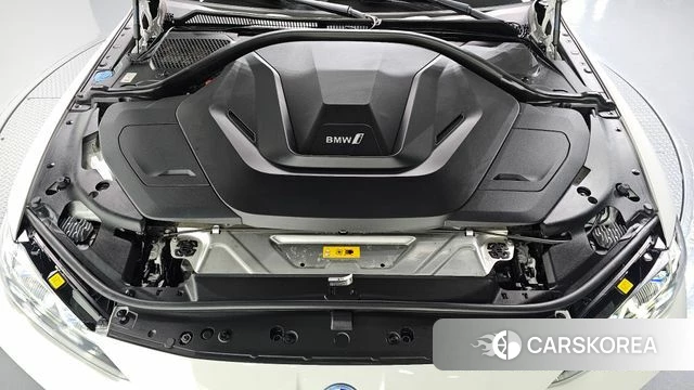BMW i4 id 4687474 из Кореи 28