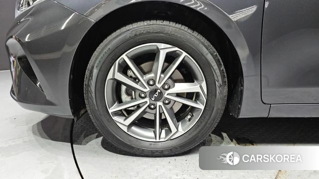 Kia The New K3 2nd generation id 4488179 из Кореи 26