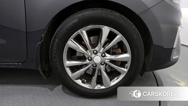 Kia The New Carnival id 3429335 из Кореи 15