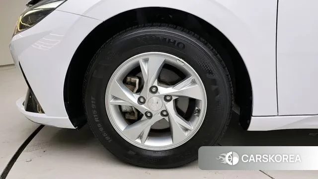 Hyundai Avante (CN7) id 3630284 из Кореи 15