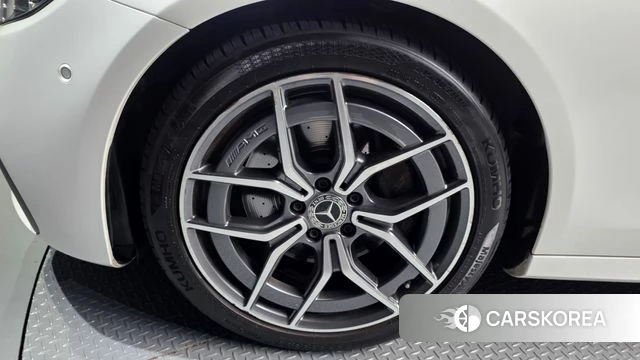 Mercedes-Benz E-Class W213 id 4702322 из Кореи 32