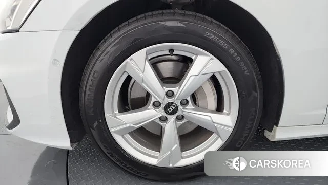 Audi A6 (C8) id 3665733 из Кореи 15