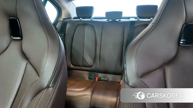 BMW 1 series id 4261142 из Китая 13