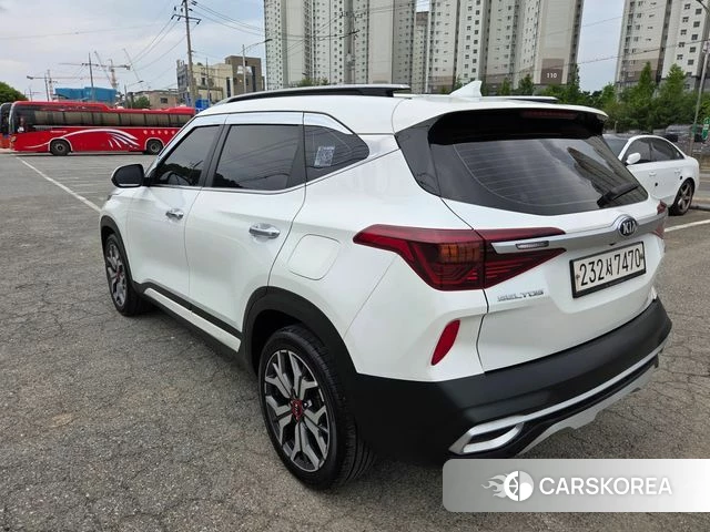Kia Seltos id 4482570 из Кореи 15