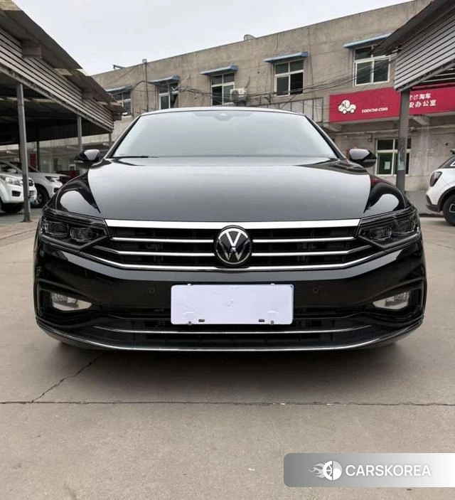 Volkswagen Magotan 2022 Черный из Китая, фото 5