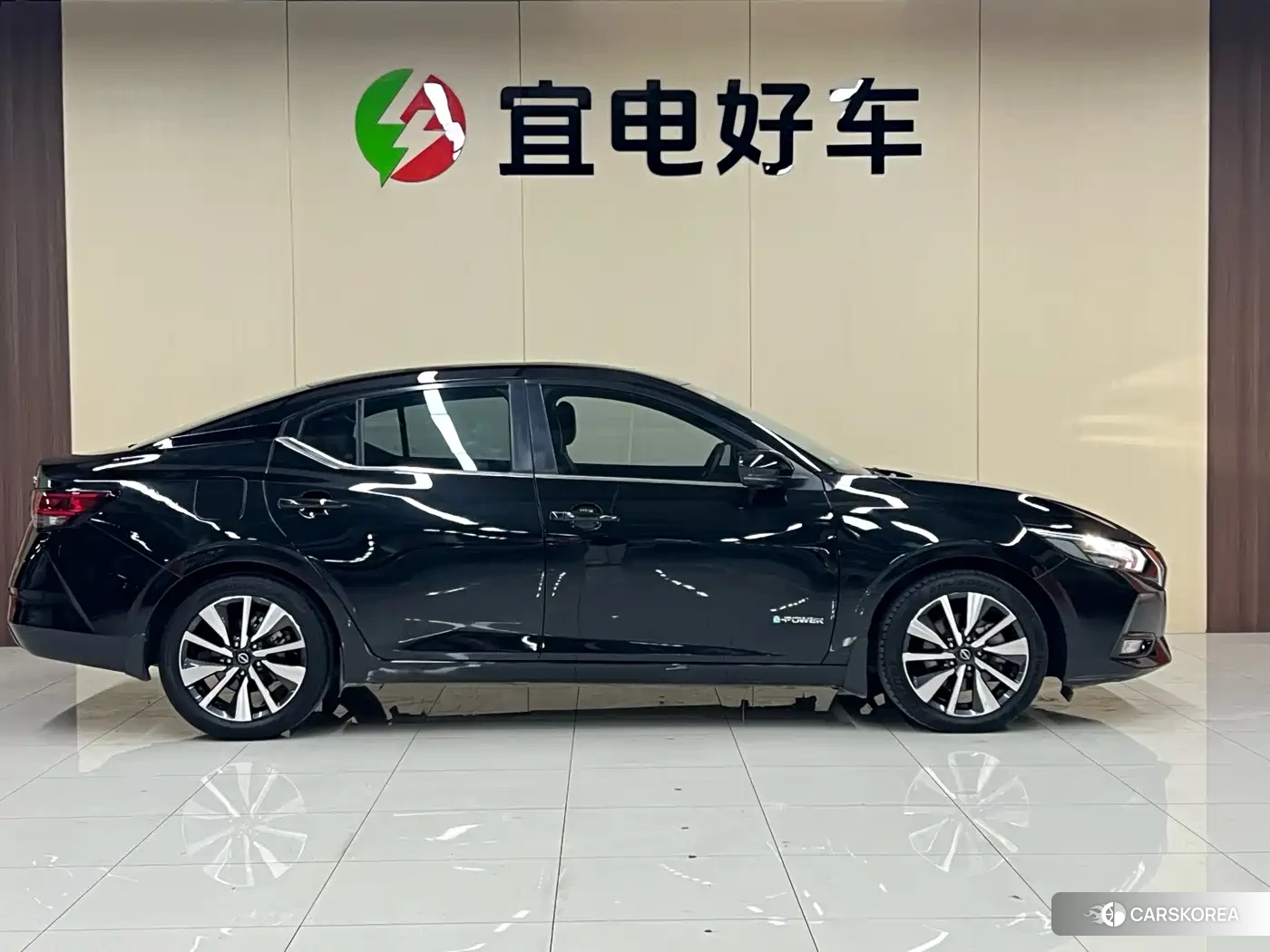 Nissan Sylphy id 4577442 из Китая 10