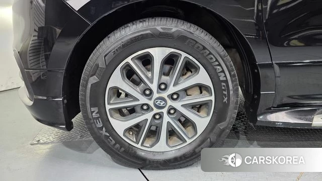 Hyundai The New Grand Starex id 4633153 из Кореи 29