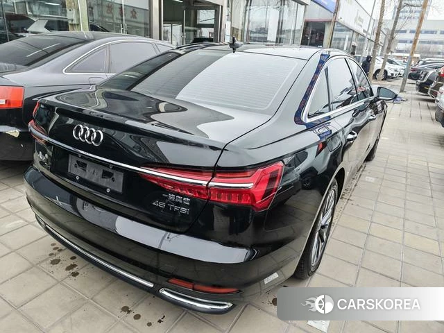 Audi A6L id 4228445 из Китая 10