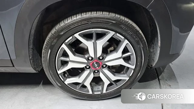 Kia Seltos id 3524786 из Кореи 15