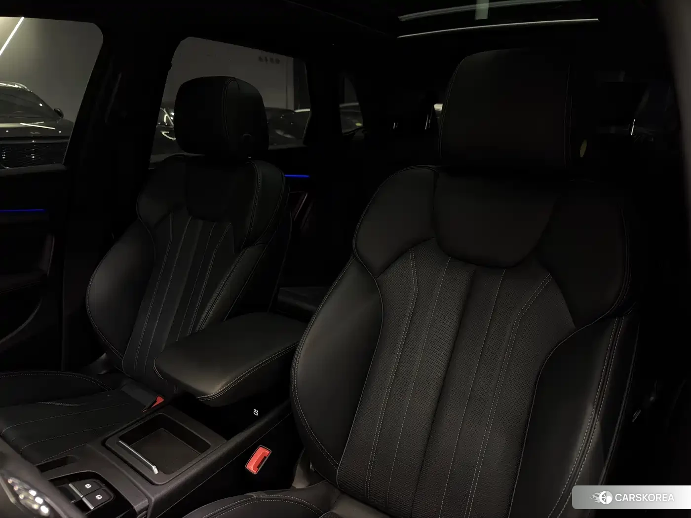 Audi Q5L id 4600957 из Китая 20
