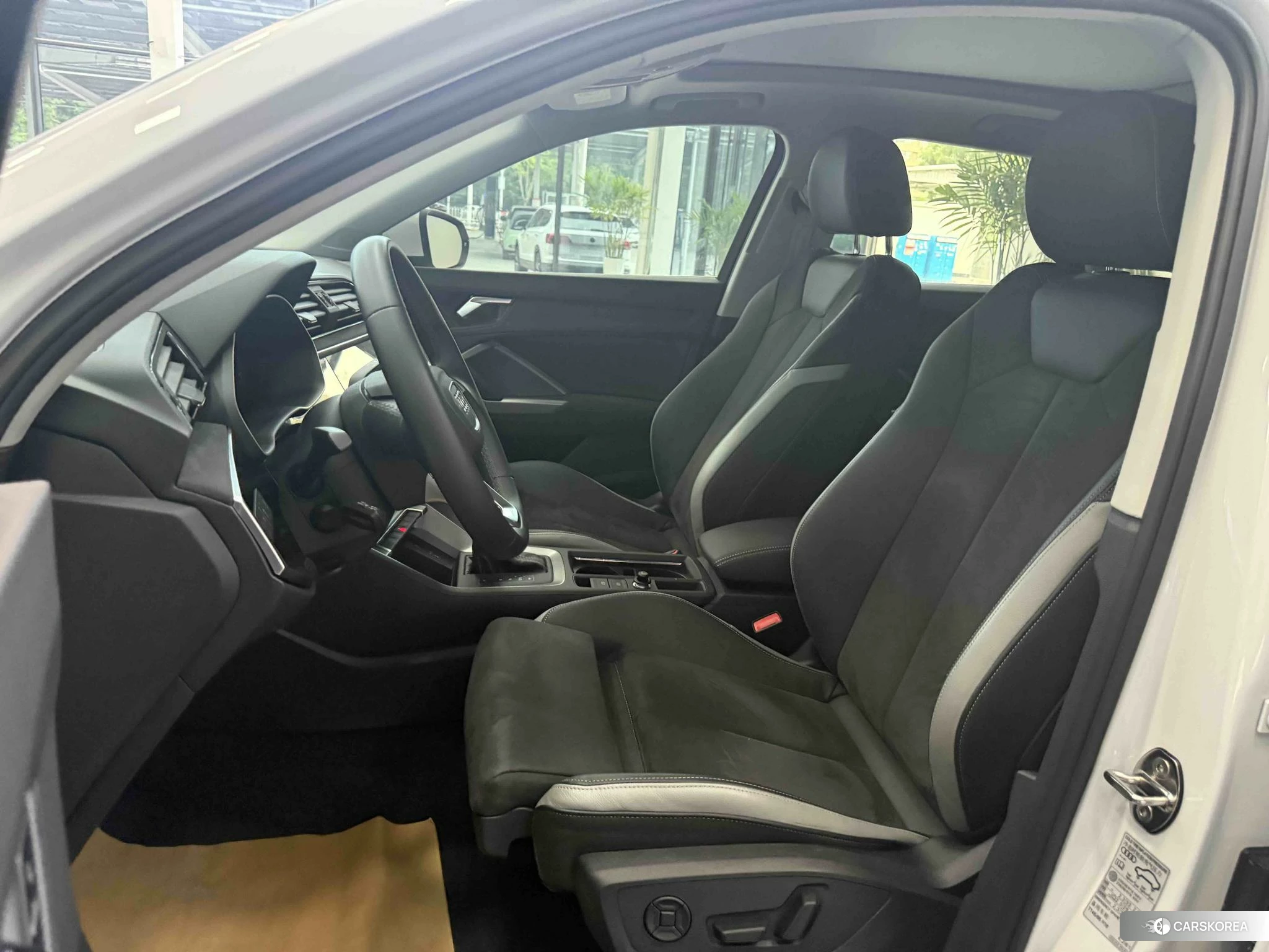Audi Q3 id 4455876 из Китая 19