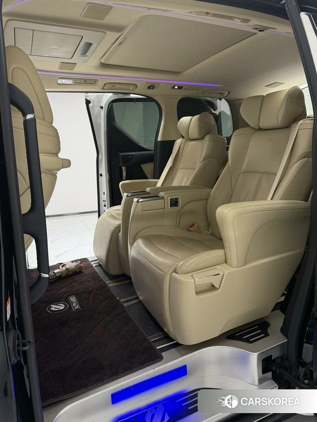 Toyota Elfa id 4307600 из Китая 11