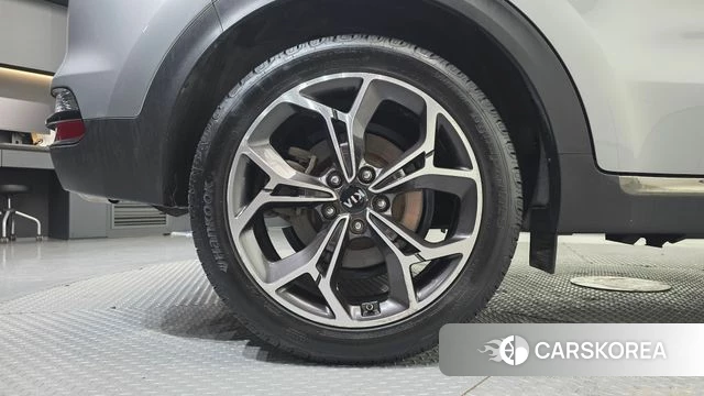 Kia Sportage The Bold id 4587105 из Кореи 32