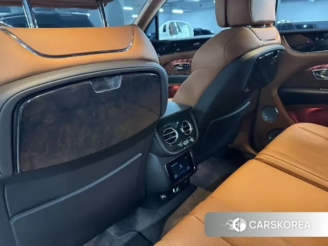 Bentley Bentayga id 3765184 из Кореи 9