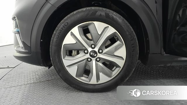 Kia Niro EV id 3801538 из Кореи 15