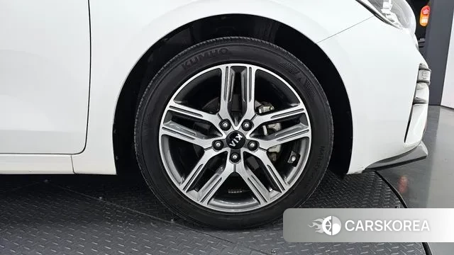 Kia Come New K3 id 3402952 из Кореи 15