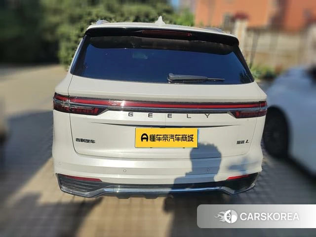 Geely Automobile Xingyue L 2022 Белый из Китая, фото 5