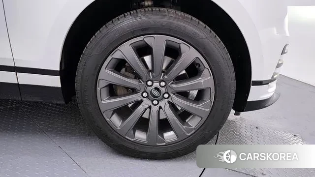 Land Rover Range Rover Velar id 3533670 из Кореи 15