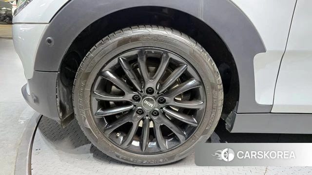 Mini Cooper Clubman id 3860741 из Кореи 15