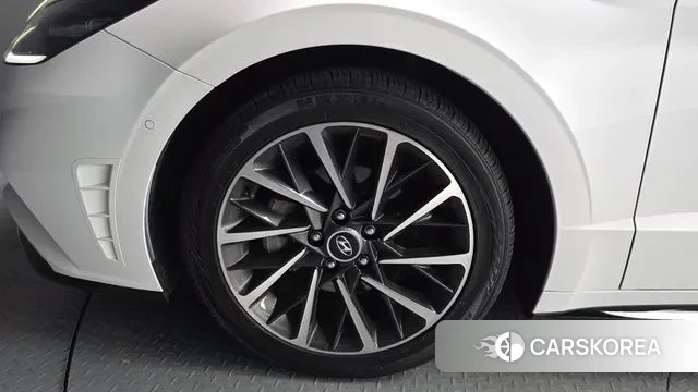 Hyundai Sonata (DN8) id 2930760 из Кореи 15