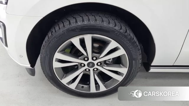 Ford Expeditation id 4476089 из Кореи 13