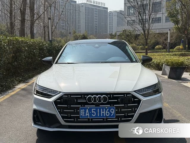 Audi A7L 2023 Белый из Китая, фото 5