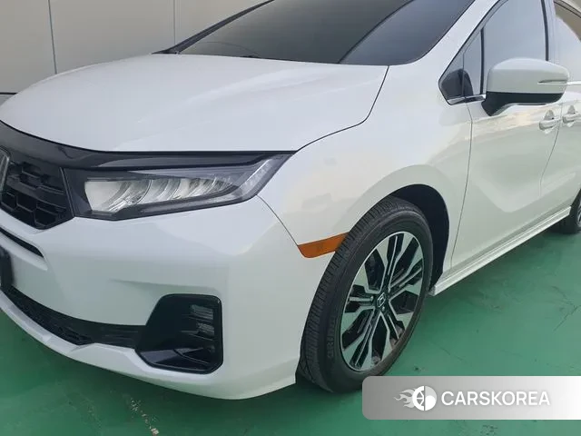 Honda Odyssey 2025 Белый из Кореи, фото 5