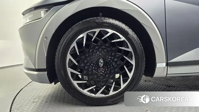 Hyundai Ionic 5 id 3487956 из Кореи 15