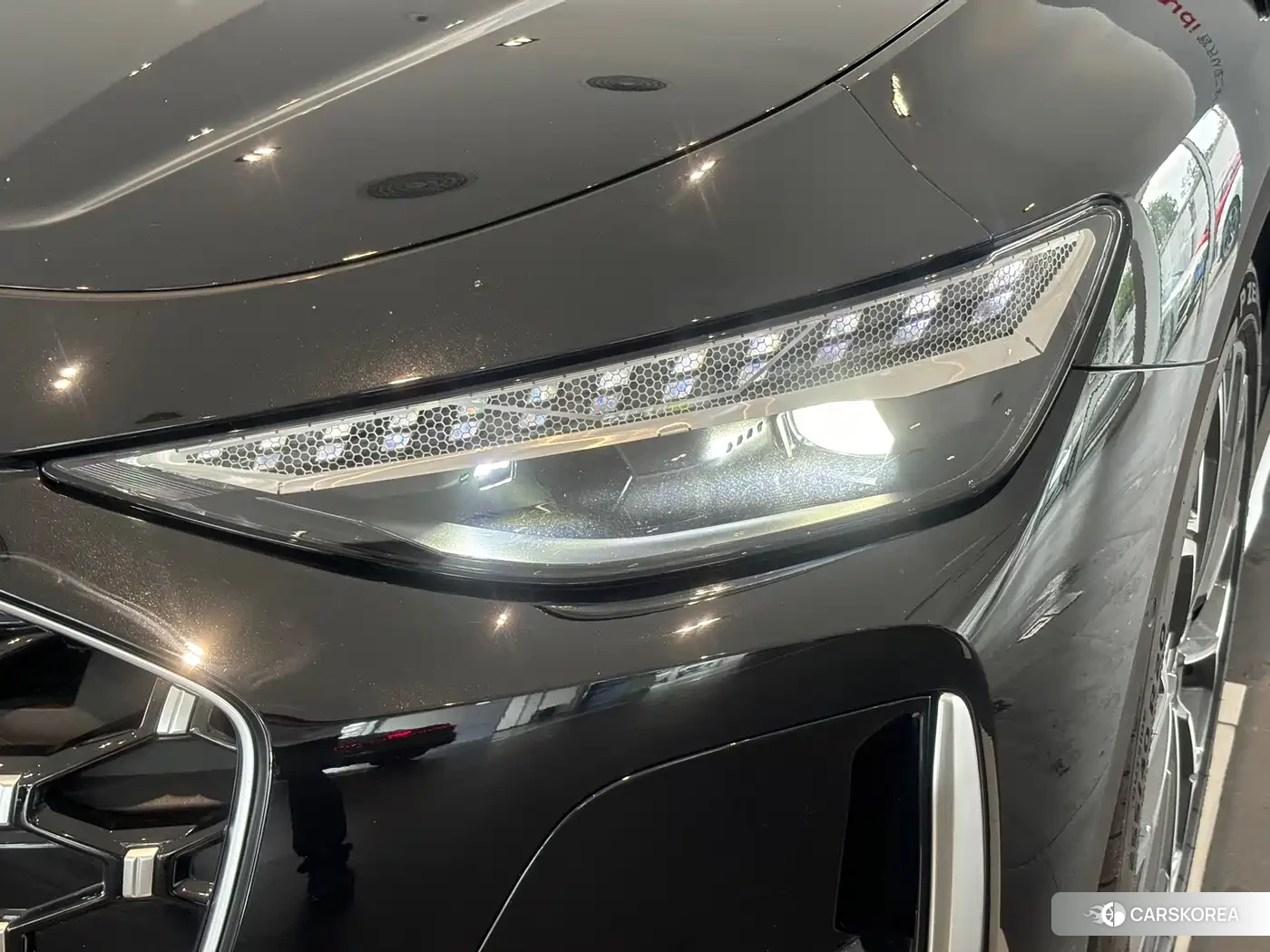 Audi A6L id 4680737 из Китая 10