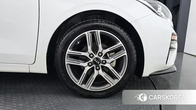 Kia Come New K3 id 2961814 из Кореи 15