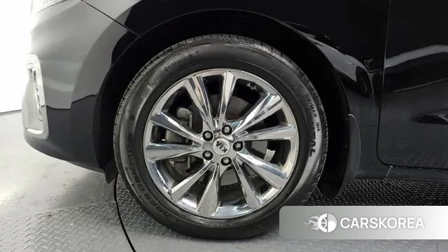 Kia The New Carnival id 3578741 из Кореи 15