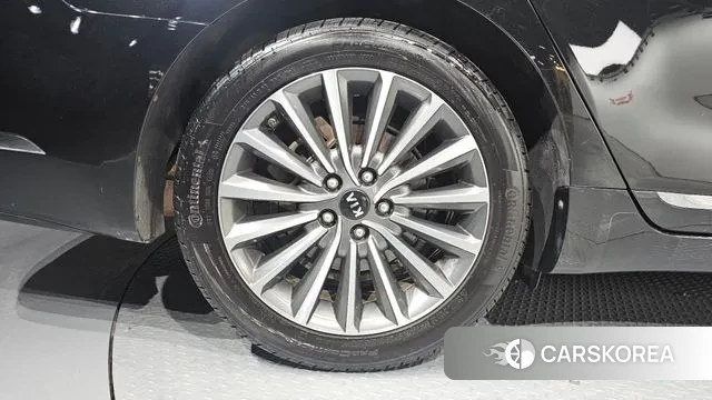 Kia Come New K7 id 3718649 из Кореи 15