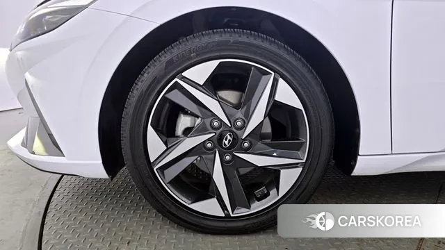 Hyundai Avante (CN7) id 3427540 из Кореи 15