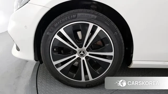 Mercedes-Benz E-Class W213 id 3672175 из Кореи 15