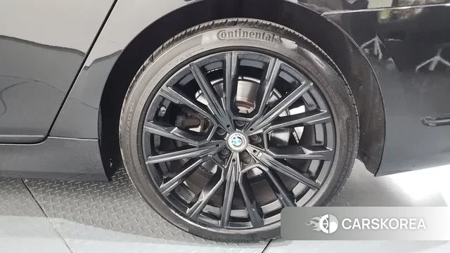 BMW 7 Series (G11) id 3434119 из Кореи 15