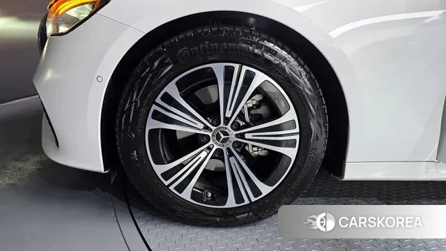 Mercedes-Benz E-Class W214 id 3653702 из Кореи 15