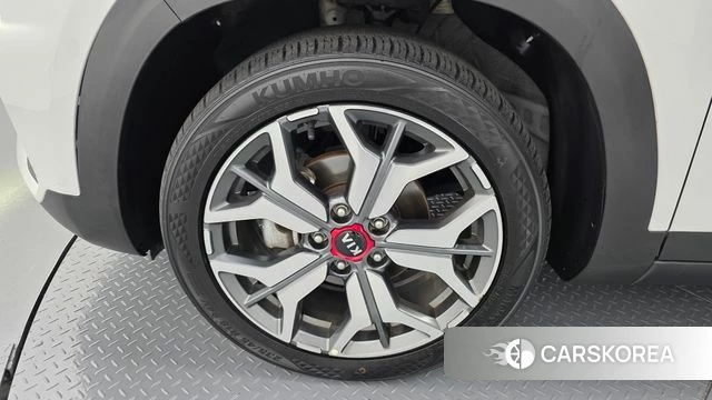 Kia Seltos id 4325113 из Кореи 15