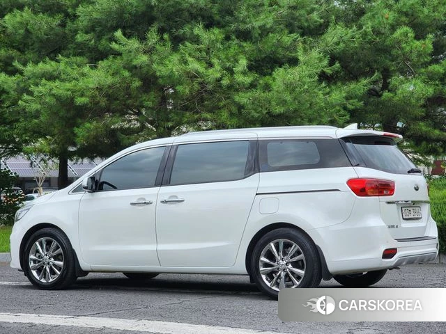 Kia The New Carnival id 4610338 из Кореи 15