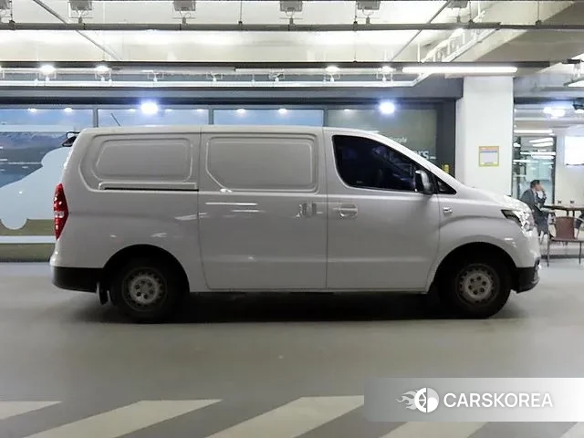 Hyundai The New Grand Starex id 3418104 из Кореи 14