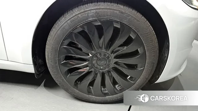 Tesla Model 3 id 2925431 из Кореи 15