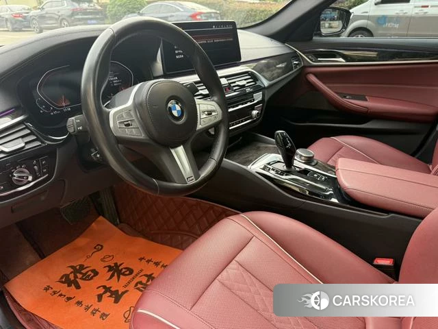 BMW 5 series 2023 Черный из Китая, фото 5