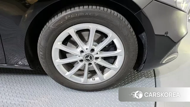 Mercedes-Benz A-Class W177 id 3422601 из Кореи 15