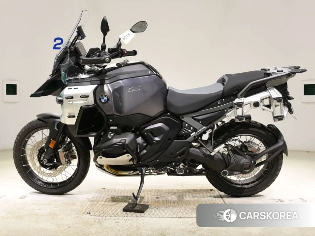 BMW R1300GS ADVENTURE ASA 2025 из Японии