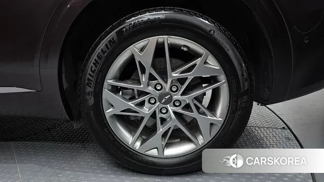 Genesis GV70 id 3453257 из Кореи 15