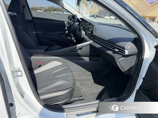 Hyundai Elantra id 4298248 из Китая 18