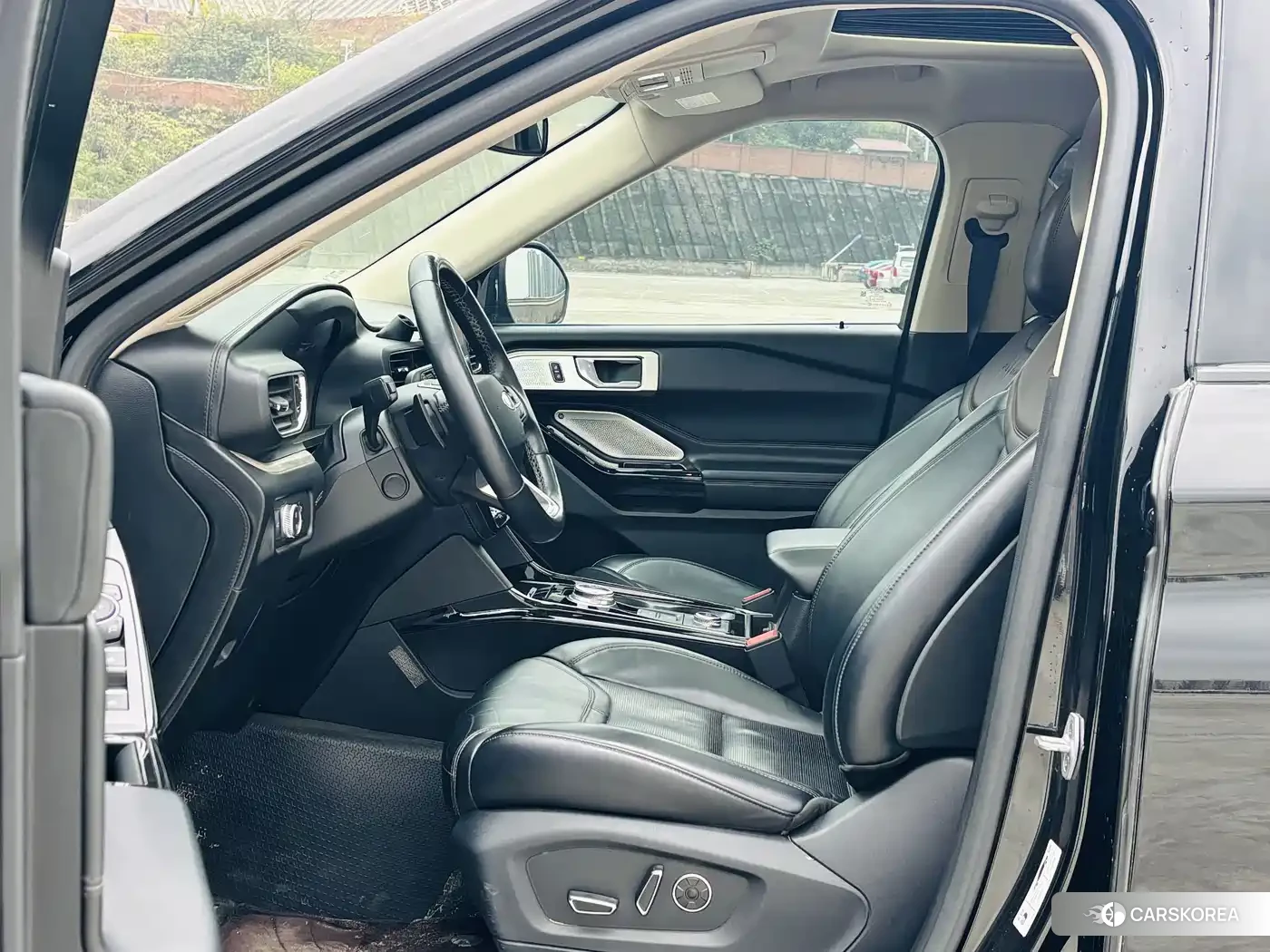 Ford Explorer id 4539199 из Китая 13