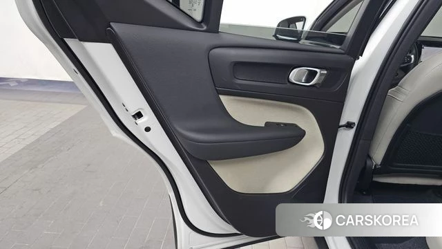 Volvo XC40 id 4505475 из Кореи 9