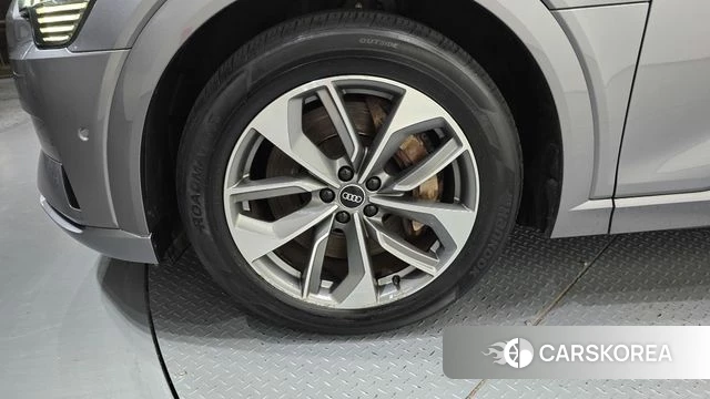 Audi e-Tron id 4848759 из Кореи 32