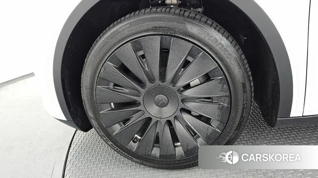 Tesla Model Y id 4579186 из Кореи 26
